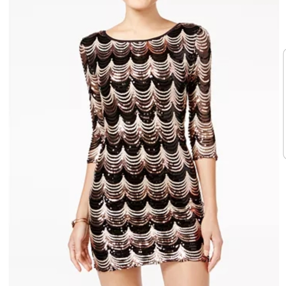 🌼🌼🌼Host Pick!🌼🌼🌼  Sequined Bodycon Dress